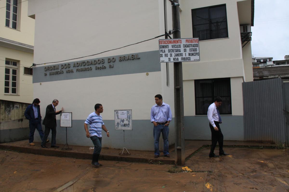 Sede da OAB/Nova Friburgo foi invadida pela lama / Foto: Lula Aparício